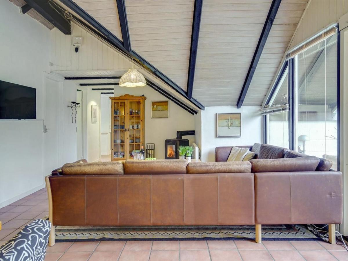 Holiday Home Arnfin - 160M From The Sea In Lolland- Falster And Mon By Interhome Рёдбю Экстерьер фото